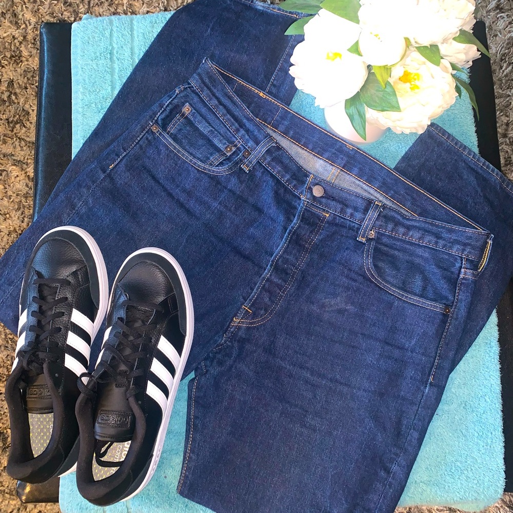 Levi's® Men's 501® Original Fit Straight Leg Jeans - Picture 1 of 7